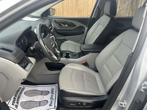 Used 2021 GMC Terrain SLT image 16