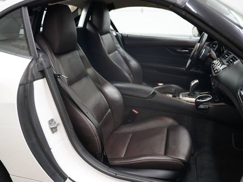 Used 2012 BMW Z4 sDrive28i RWD image 26