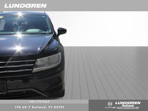 Used 2020 Volkswagen Tiguan S image 47