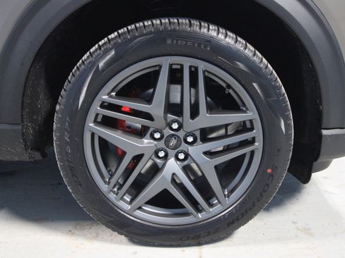 New 2026 Ford Explorer ST-Line w/ ST-Line Street Pack image 30