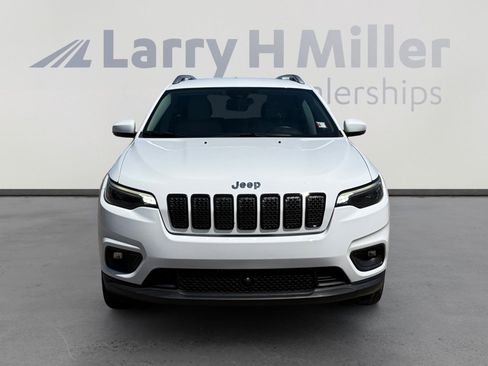 Certified 2021 Jeep Cherokee Latitude Lux w/ Comfort/Convenience Group AWD/4WD image 8
