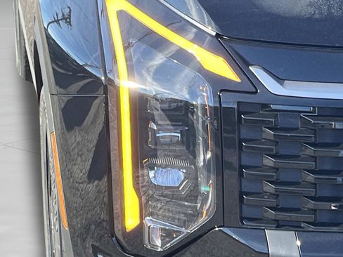 New 2026 Kia Sportage EX w/ EX Panorama Roof Package image 9