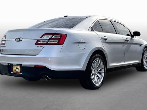 Used 2019 Ford Taurus Limited FWD image 2