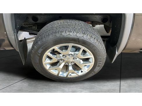 Used 2014 GMC Sierra 1500 SLT w/ SLT Crew Cab Value Package AWD/4WD image 21