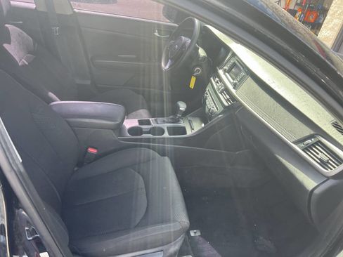 Used 2016 Kia Optima LX image 16