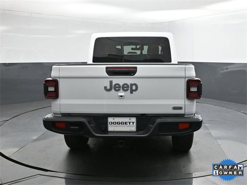 Used 2022 Jeep Gladiator Overland w/ Popular Equipment Package image 8