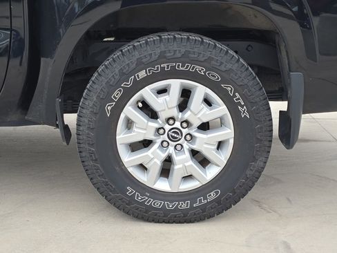 Used 2022 Nissan Frontier SV image 35