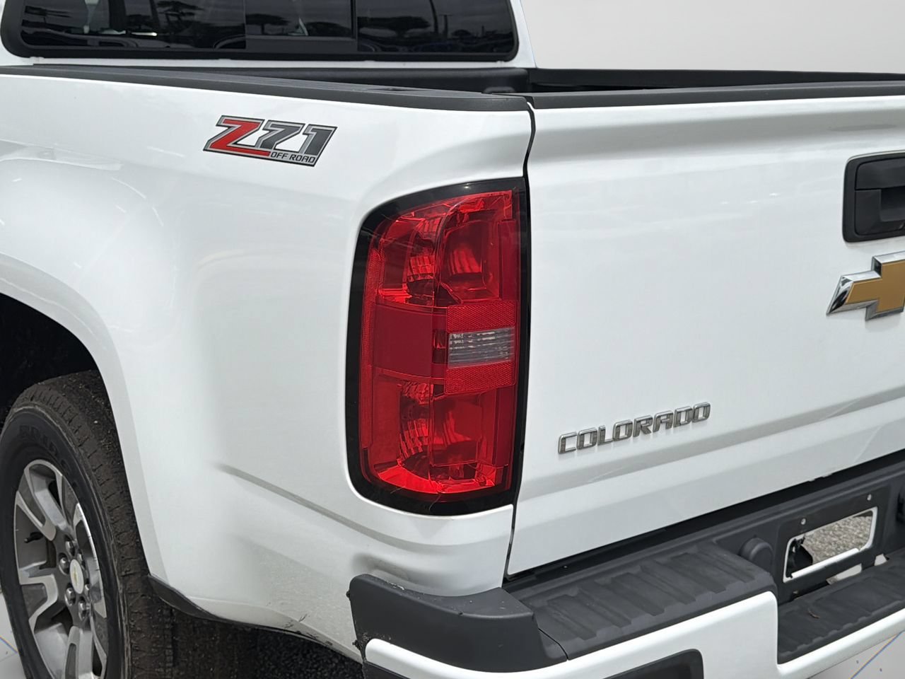 Used 2016 Chevrolet Colorado Z71 AWD/4WD image 7