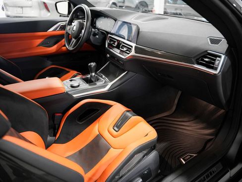 Used 2021 BMW M4 Coupe w/ M Carbon Exterior Package RWD image 24