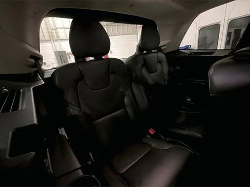 Certified 2024 Volvo XC90 B6 Ultimate w/ Lounge Package image 29