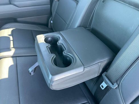 Used 2025 GMC Sierra 1500 SLT image 59