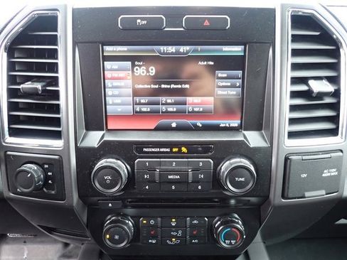 Used 2015 Ford F150 XLT w/ Equipment Group 302A Luxury image 28