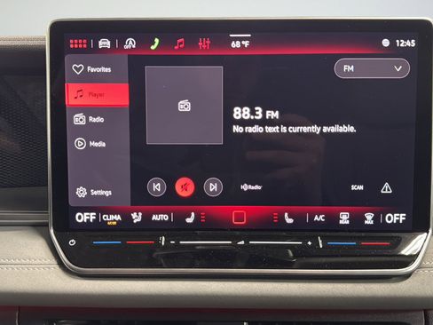 New 2026 Volkswagen Tiguan SE AWD/4WD image 25
