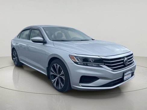 Used 2020 Volkswagen Passat 2.0T SEL FWD image 1