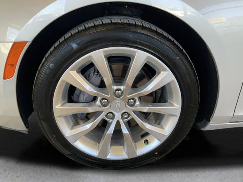 Used 2016 Cadillac XTS Luxury FWD image 28