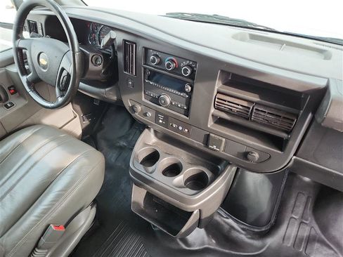 Used 2020 Chevrolet Express 2500 w/ Driver Convenience Package image 29