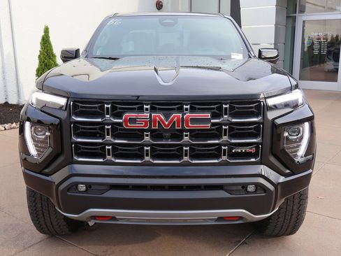 New 2026 GMC Canyon AT4 w/ Technology Plus Package AWD/4WD image 2
