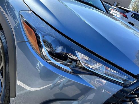 Certified 2024 Toyota Corolla Cross L image 26