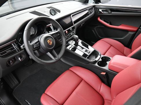 New 2026 Porsche Macan S AWD/4WD image 4
