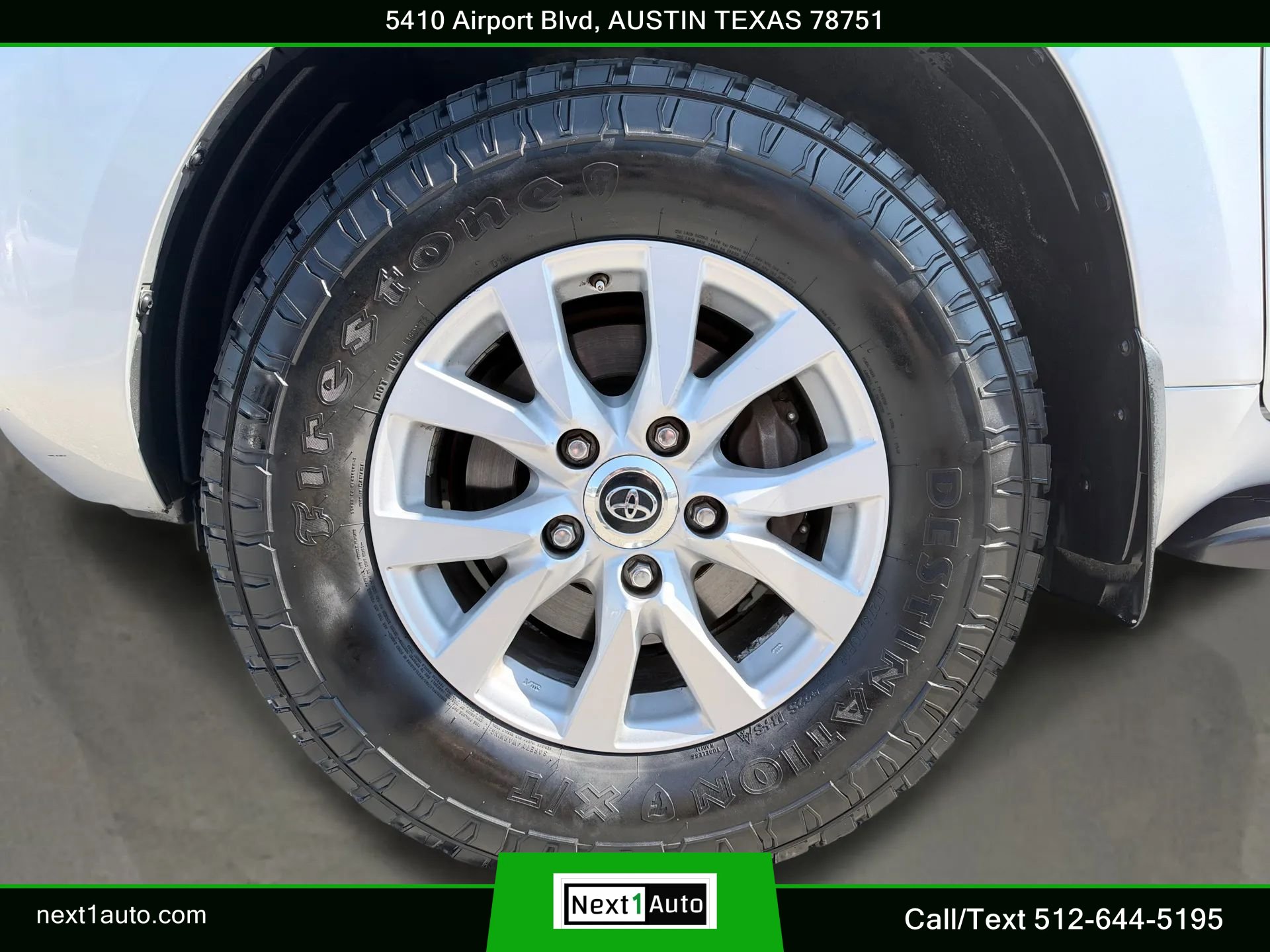 Used 2017 Toyota Land Cruiser AWD/4WD image 44