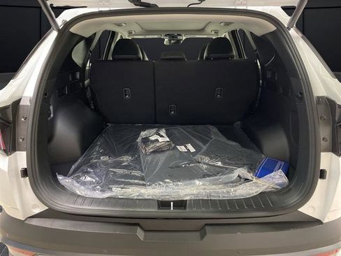 New 2026 Hyundai Tucson Limited image 15