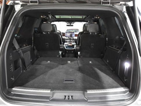 Used 2023 Lincoln Navigator Reserve image 67