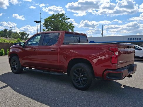 Used 2024 Chevrolet Silverado 1500 RST w/ Convenience Package II AWD/4WD image 4