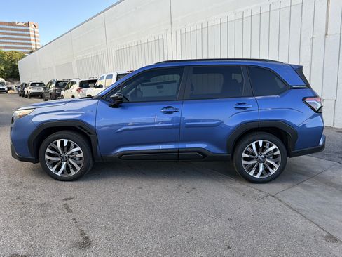 Certified 2026 Subaru Forester Touring AWD/4WD image 6