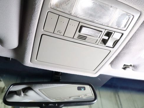 Used 2009 Toyota Camry Hybrid Sedan 4D image 22