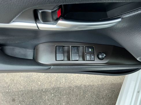 Used 2023 Toyota Camry SE AWD/4WD image 22