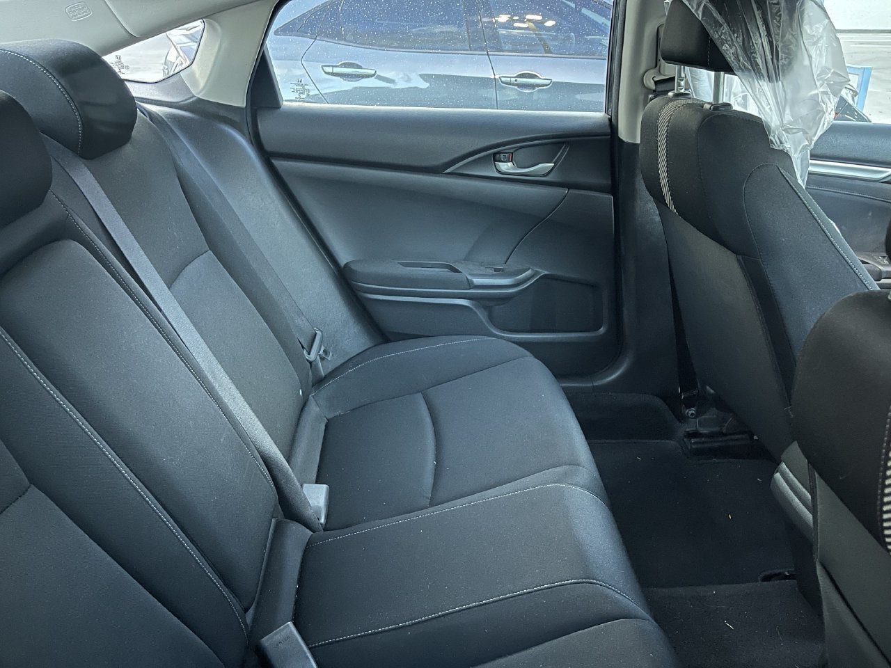 Used 2016 Honda Civic EX-T image 2