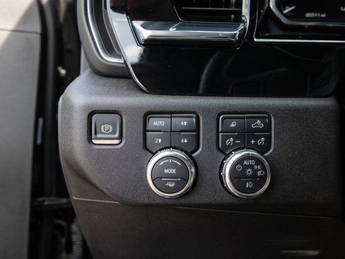 Used 2024 GMC Sierra 2500 SLT AWD/4WD image 27