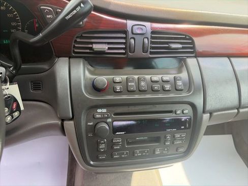 Used 2003 Cadillac De Ville DHS w/ Safety & Security Package image 15