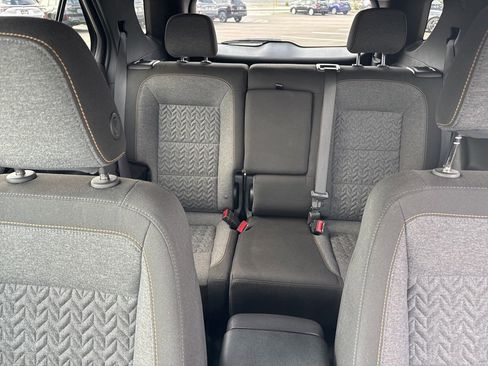 Used 2024 Chevrolet Equinox LT image 19