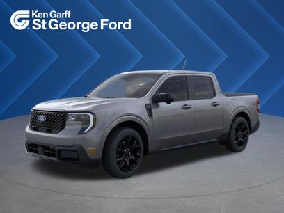 New 2026 Ford Maverick Lariat w/ Black Appearance Package