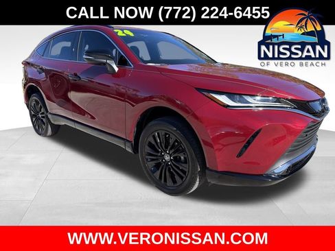 Used 2024 Toyota Venza Nightshade image 1