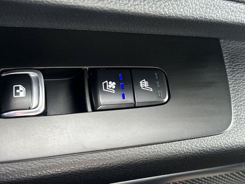 Used 2022 Kia Telluride SX w/ SX Prestige Package AWD/4WD image 43