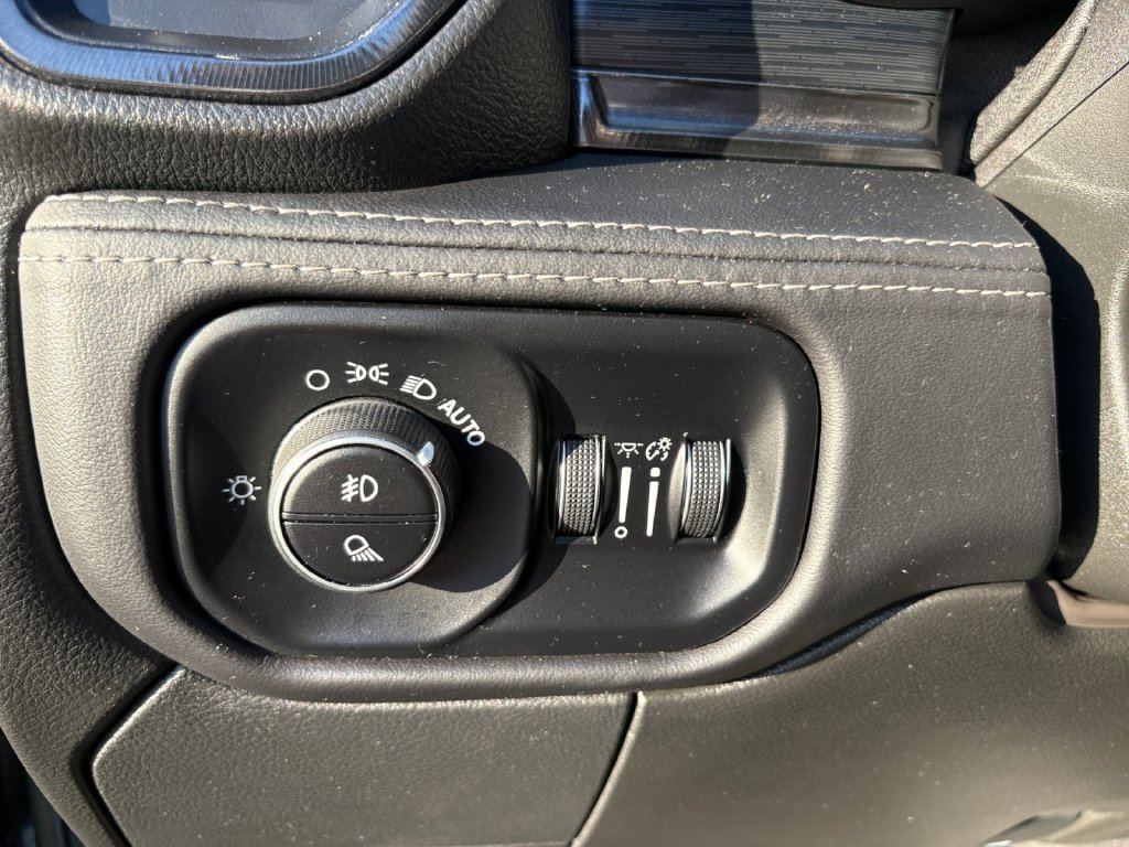 Used 2024 RAM 2500 Rebel w/ Safety Group AWD/4WD image 26