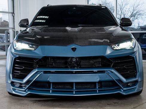 Used 2020 Lamborghini Urus image 3