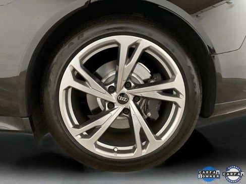 Used 2022 Audi e-tron GT Premium Plus image 96