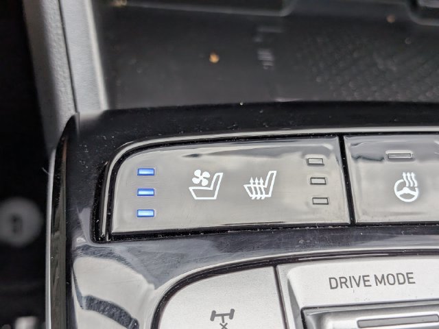 Used 2024 Hyundai Tucson Limited AWD/4WD image 24