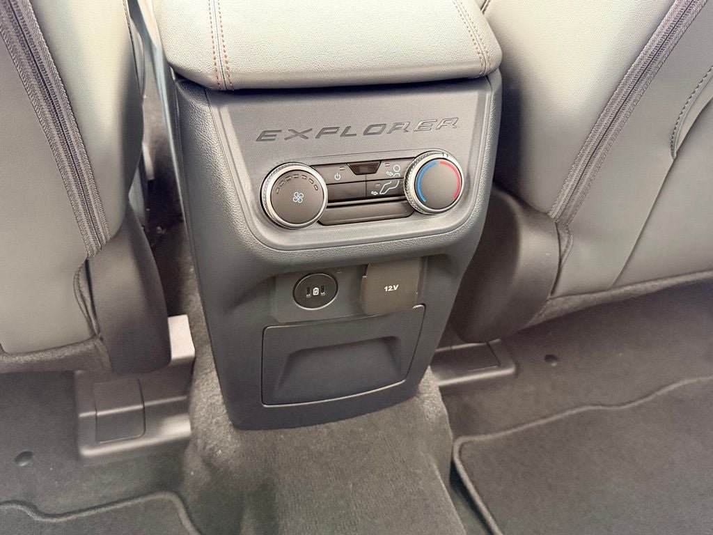 New 2026 Ford Explorer Active w/ Active Comfort Package RWD image 12