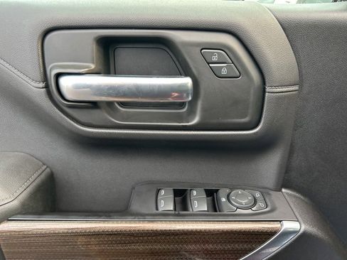 Used 2019 Chevrolet Silverado 1500 LT w/ All-Star Edition image 10