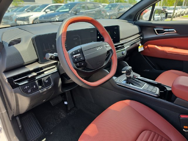 New 2026 Kia Sportage SX FWD image 13