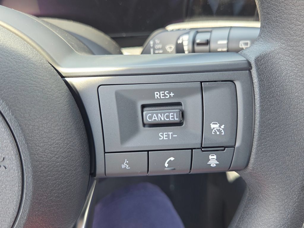 New 2027 Nissan Kicks S FWD image 22