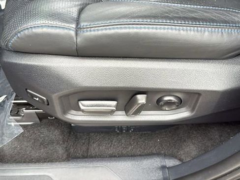 Used 2024 Toyota Tundra Platinum RWD image 18