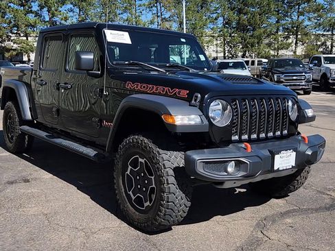 Used 2021 Jeep Gladiator Mojave w/ Cold Weather Group image 18