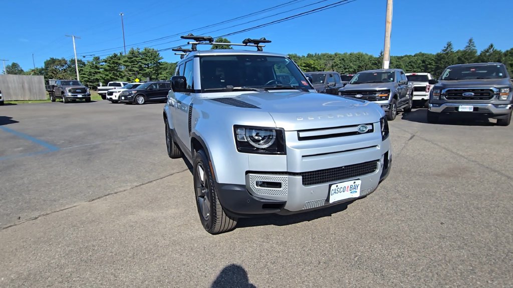 Used 2024 Land Rover Defender 110 S AWD/4WD image 14