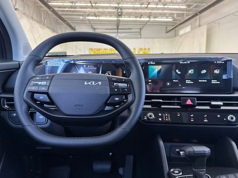 New 2026 Kia Sportage LX AWD/4WD image 14