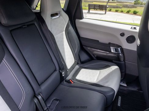 Used 2022 Land Rover Range Rover Sport SVR Carbon Edition AWD/4WD image 24